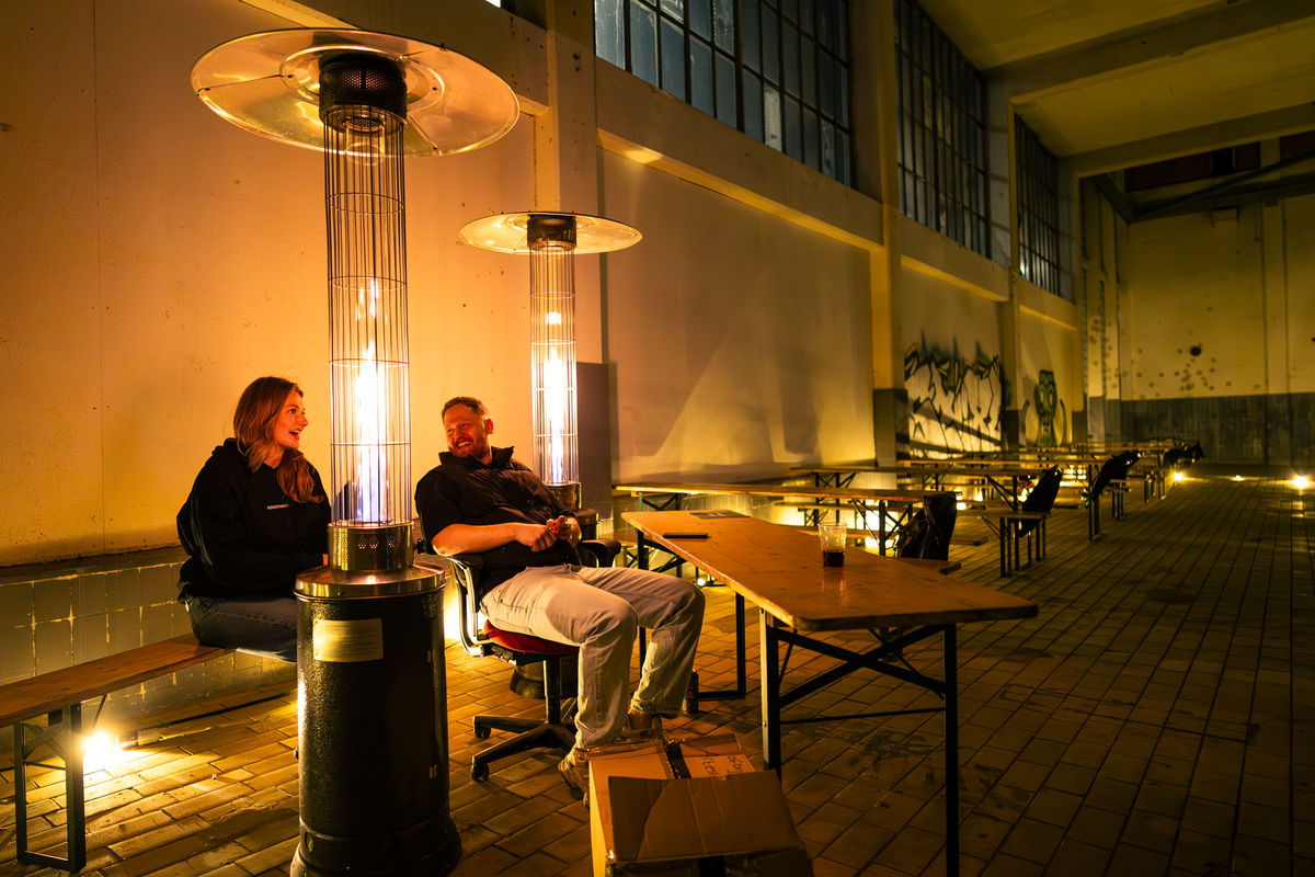 Loading... just a sec